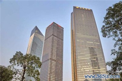 深圳高端模特女:尊贵与美丽的完美结合 深圳高端模特女:尊贵与美丽的完美结合